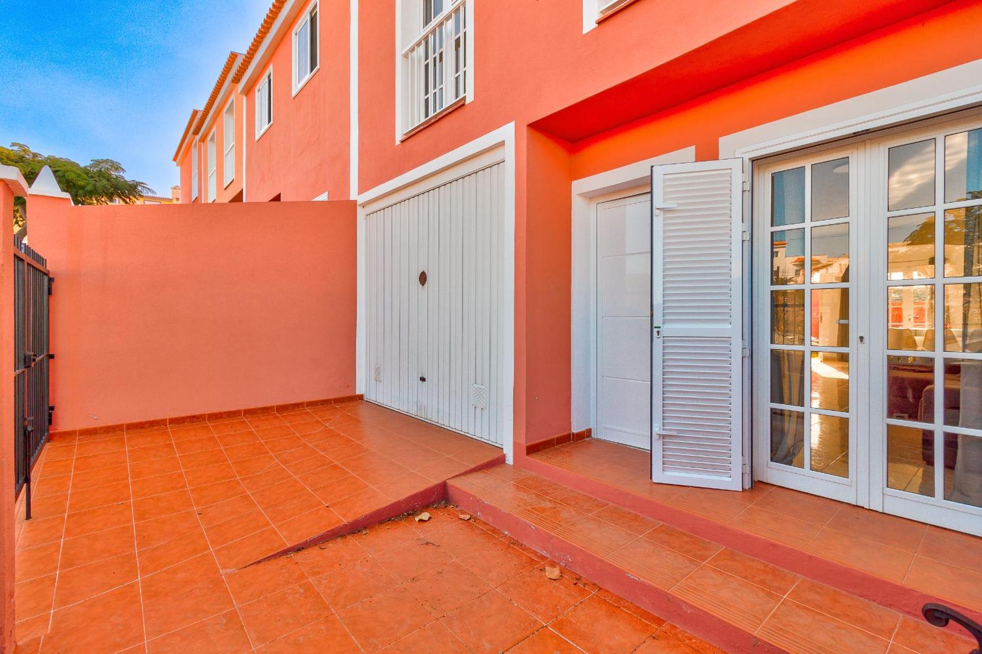 Bonita Casa Nina Con Jacuzzi By Paramount Holidays Playa de San Juan  Eksteriør bilde